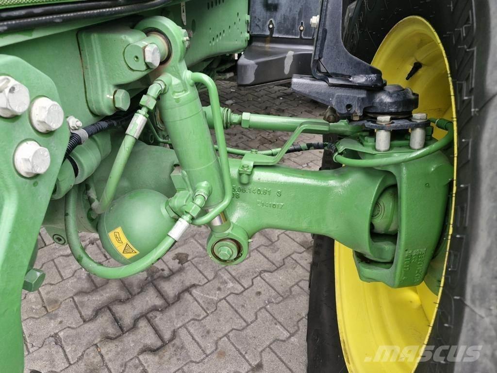 John Deere 6230R Traktorit