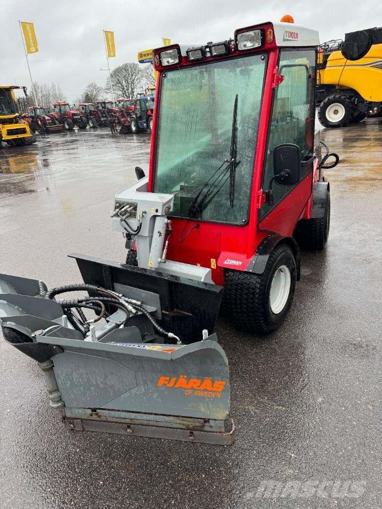 Timan Tool-Trac 245 Taajamakoneet