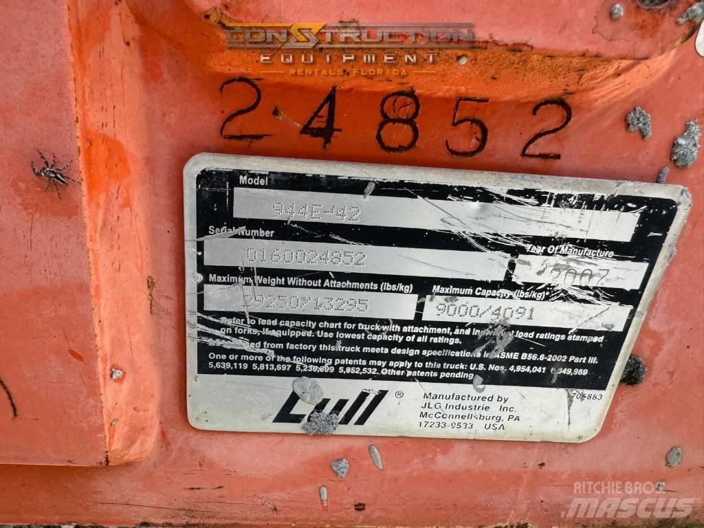 JLG 944 E-42 Muut haarukkatrukit