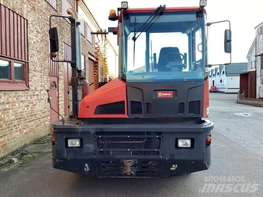 Kalmar TR618 Terminaalitraktorit