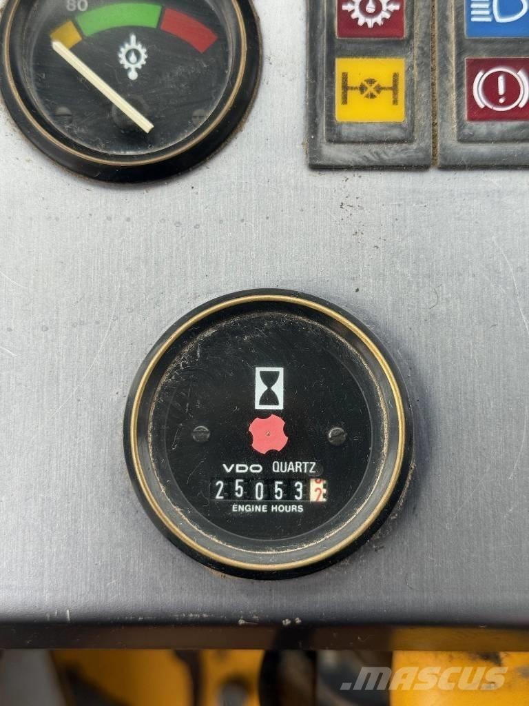 Volvo BM L 160 Pyöräkuormaajat