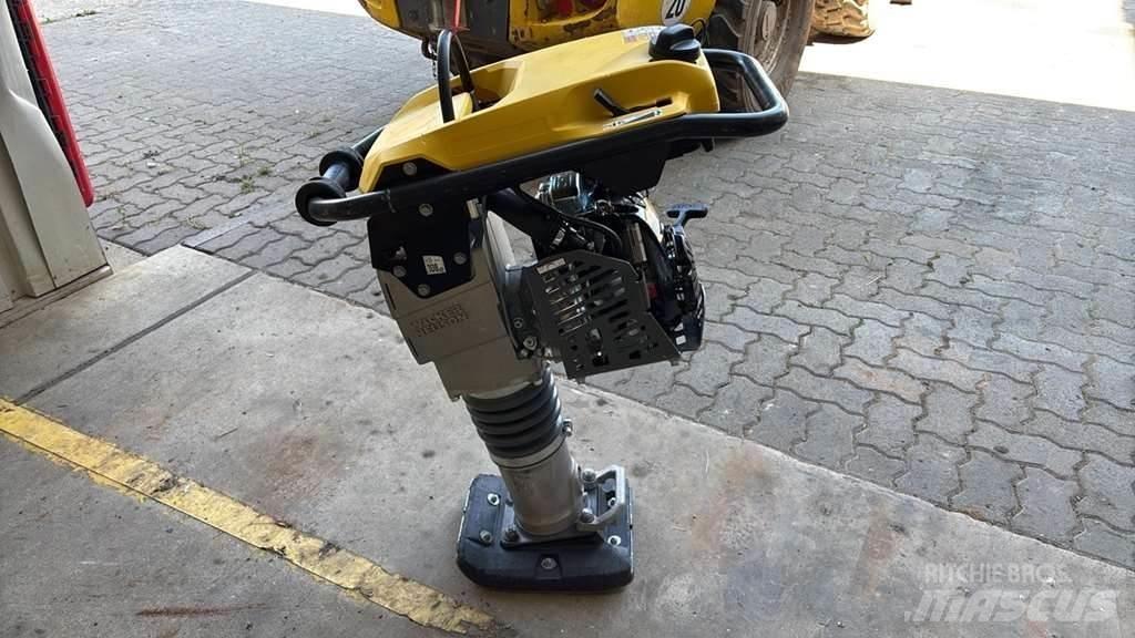 Wacker Neuson BS62 Tärylevyt