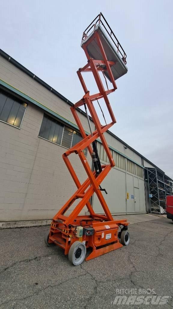 JLG 2646 ES Saksilavat