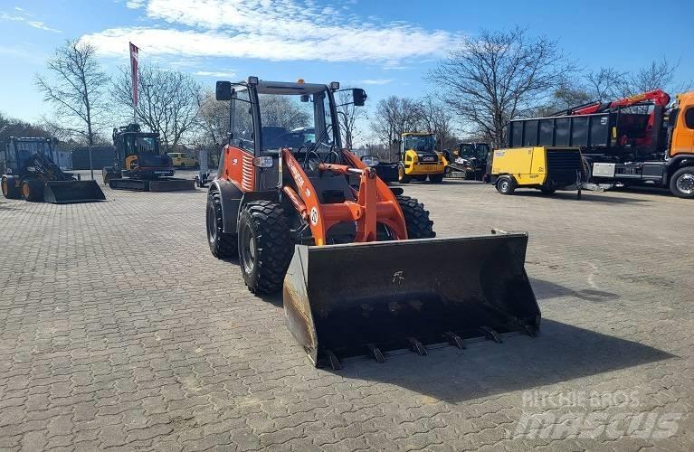 Weycor AR 400 Pyöräkuormaajat