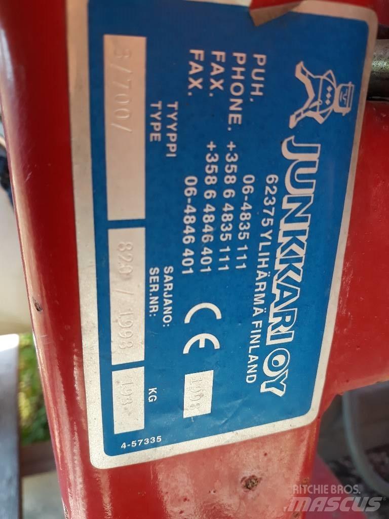 Junkkari 8/700 Nostolaite ruiskut