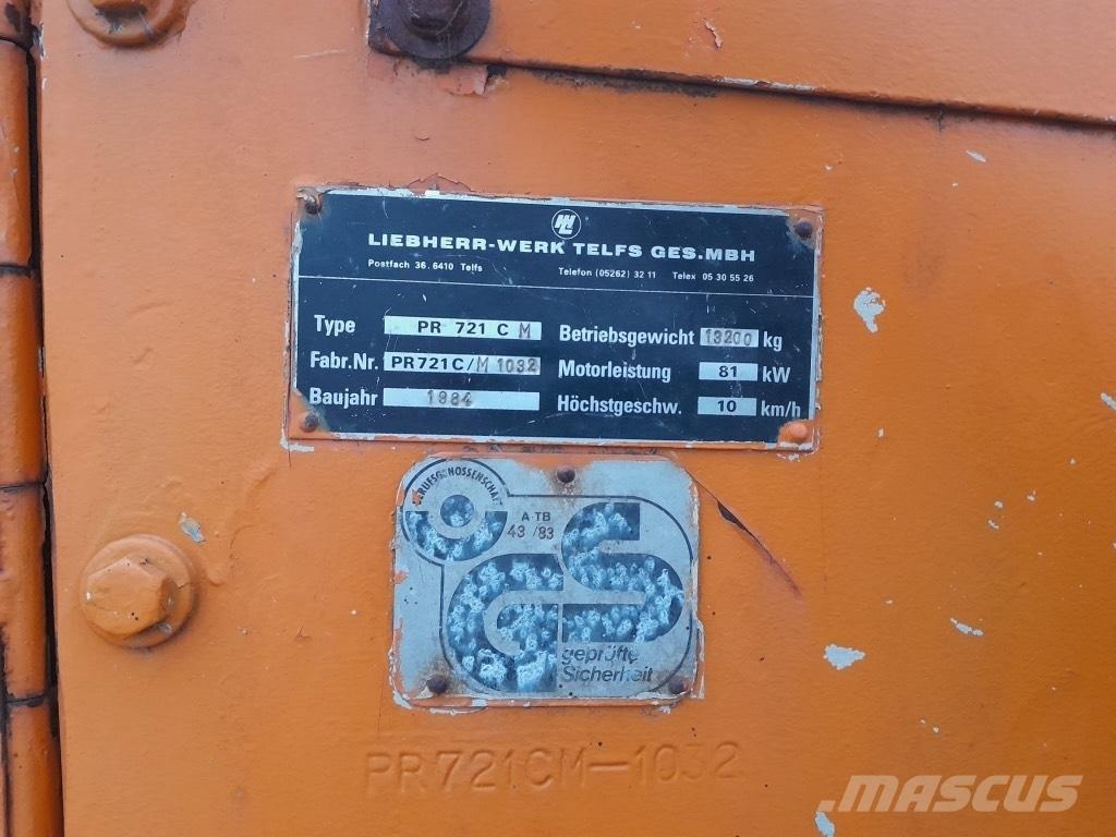 Liebherr PR 721 C Telaketjupuskutraktorit