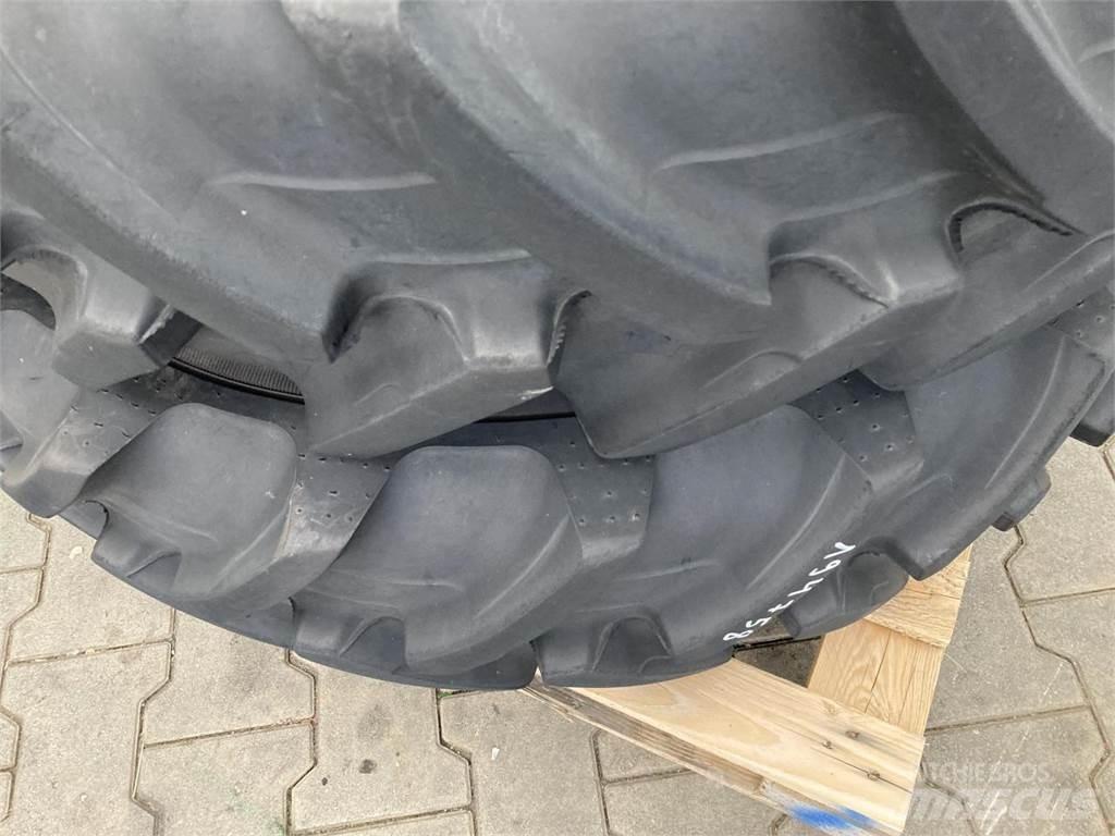 Alliance 280/85R28 Renkaat ja vanteet