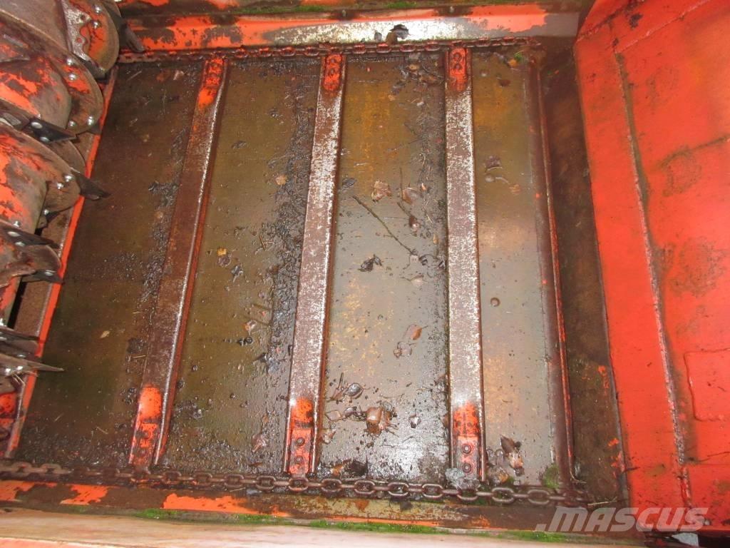 Kuhn Primor 3560 Paalinkäsittelykoneet