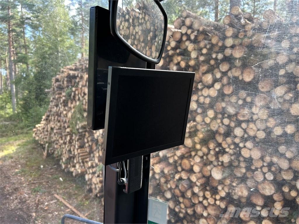 Ponsse Wisent Kuormatraktorit
