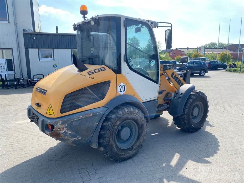 Liebherr L 506 C Pyöräkuormaajat