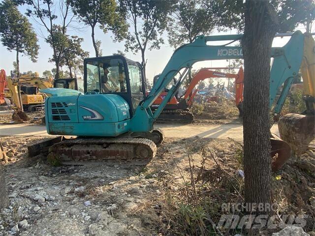 Kobelco SK60 Minikaivukoneet < 7t
