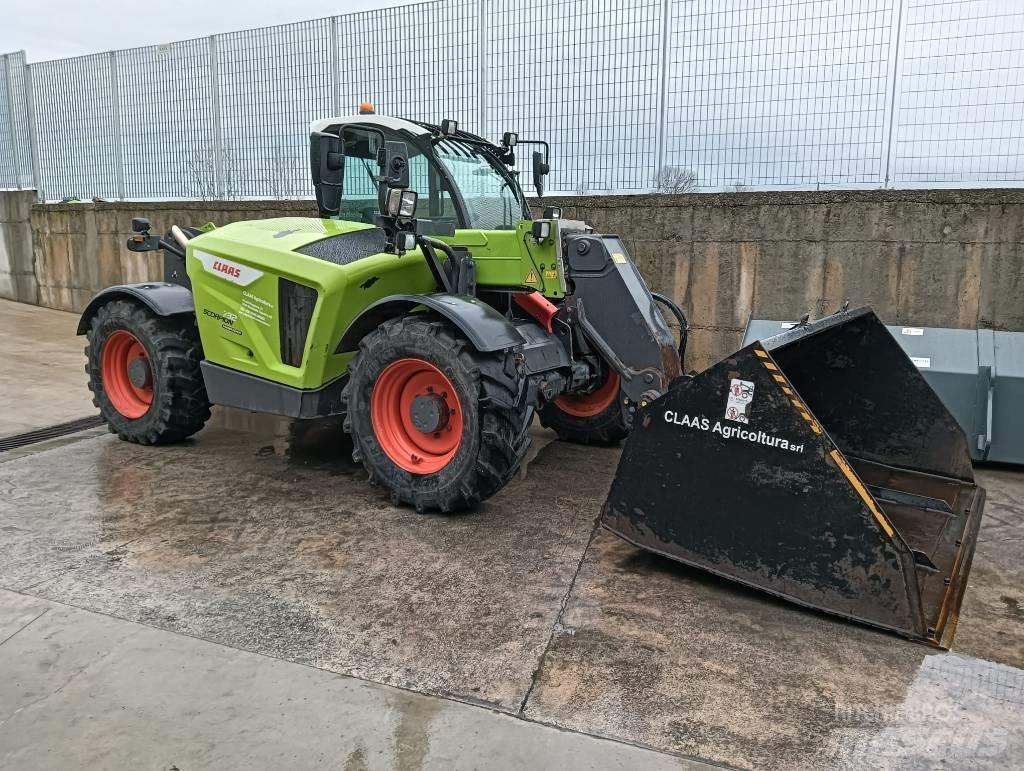 CLAAS Scorpion 732 Maatalouskurottajat