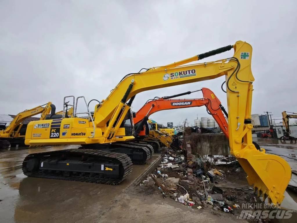 Komatsu PC 220-8 Telakaivukoneet