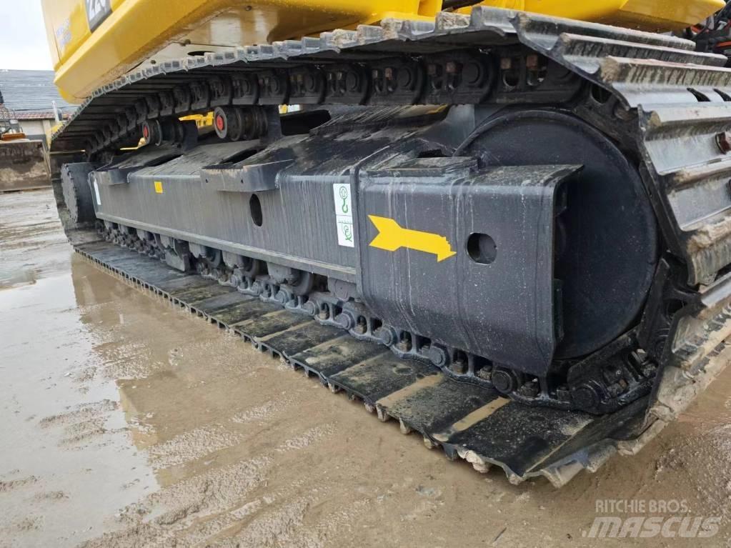 Komatsu PC 220-8 Telakaivukoneet
