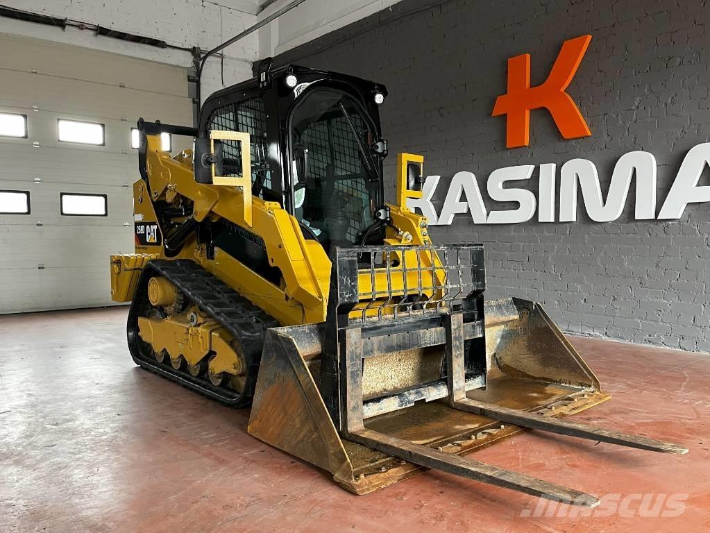 CAT 259 D Liukuohjatut kuormaajat