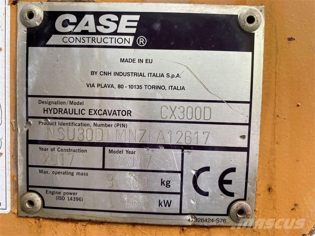 CASE CX300D Telakaivukoneet