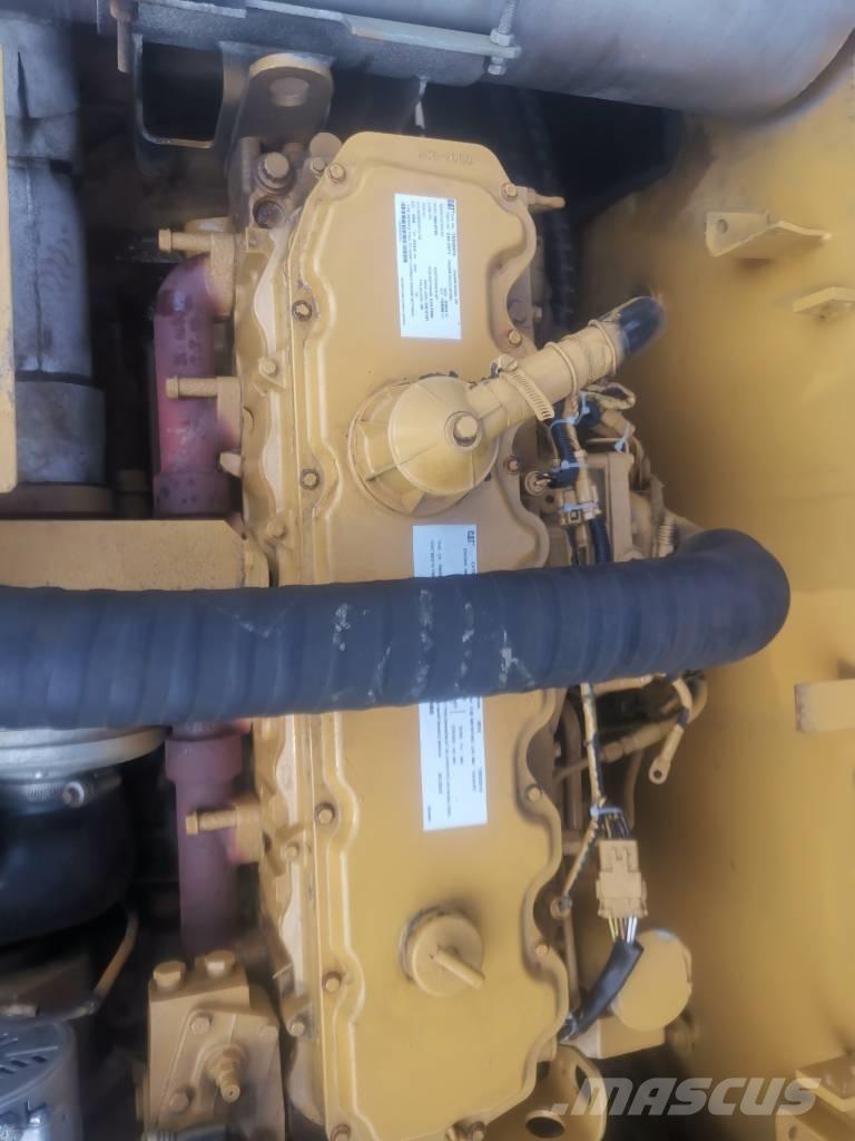 CAT 330 D Telakaivukoneet