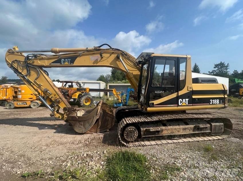 CAT 318 B Telakaivukoneet