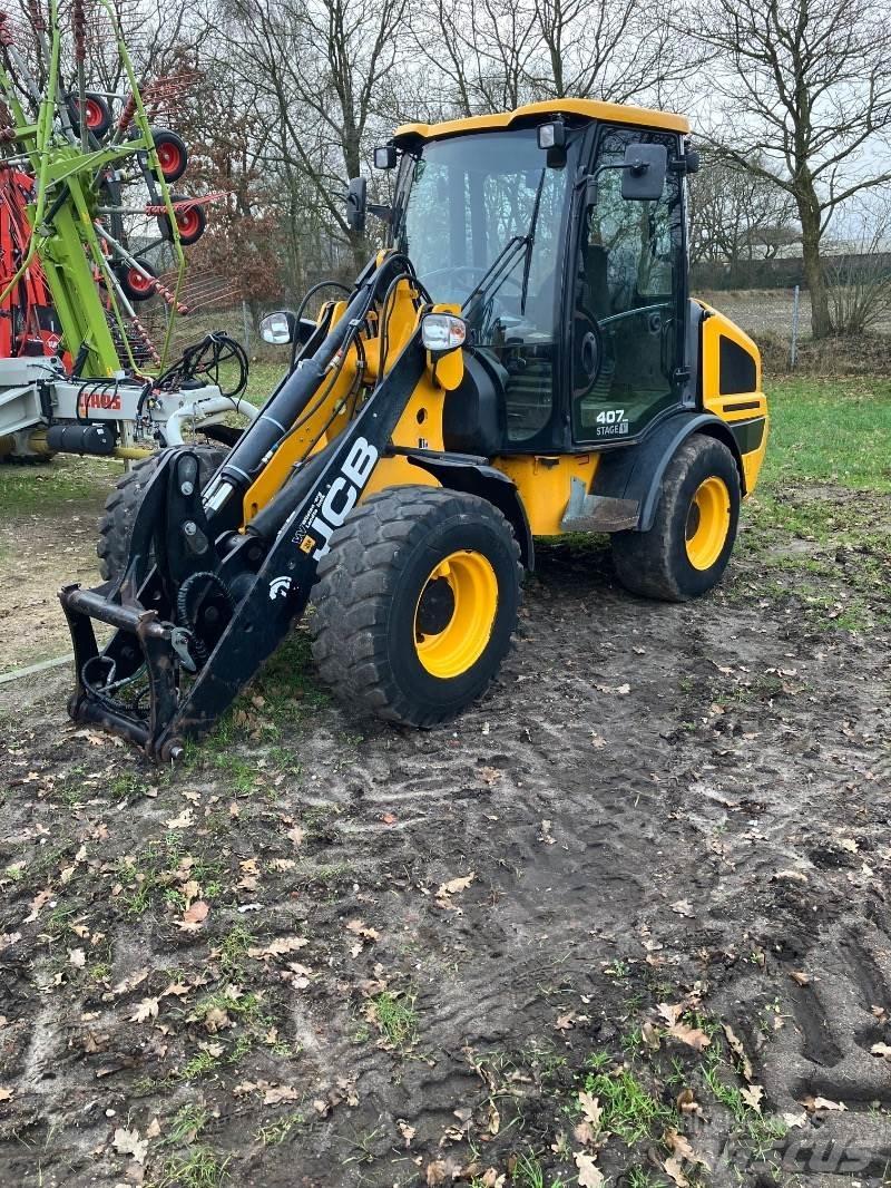 JCB 407 Pyöräkuormaajat
