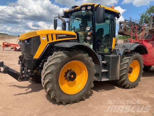 JCB Fastrac 4220 Traktorit