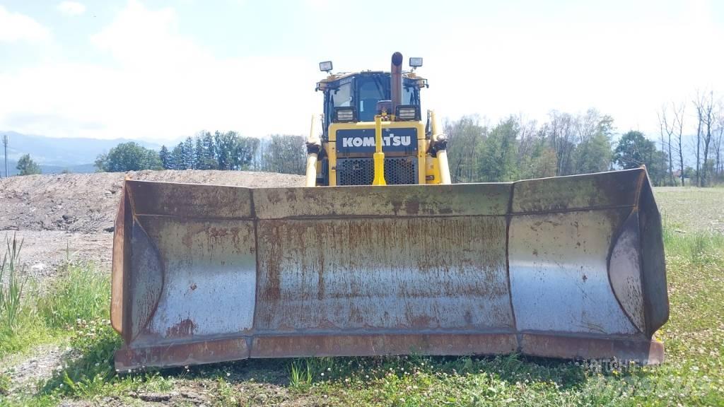 Komatsu D 65 PX-17 Telaketjupuskutraktorit
