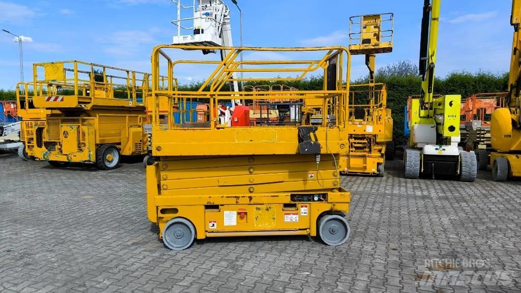 Haulotte Compact 12 Saksilavat