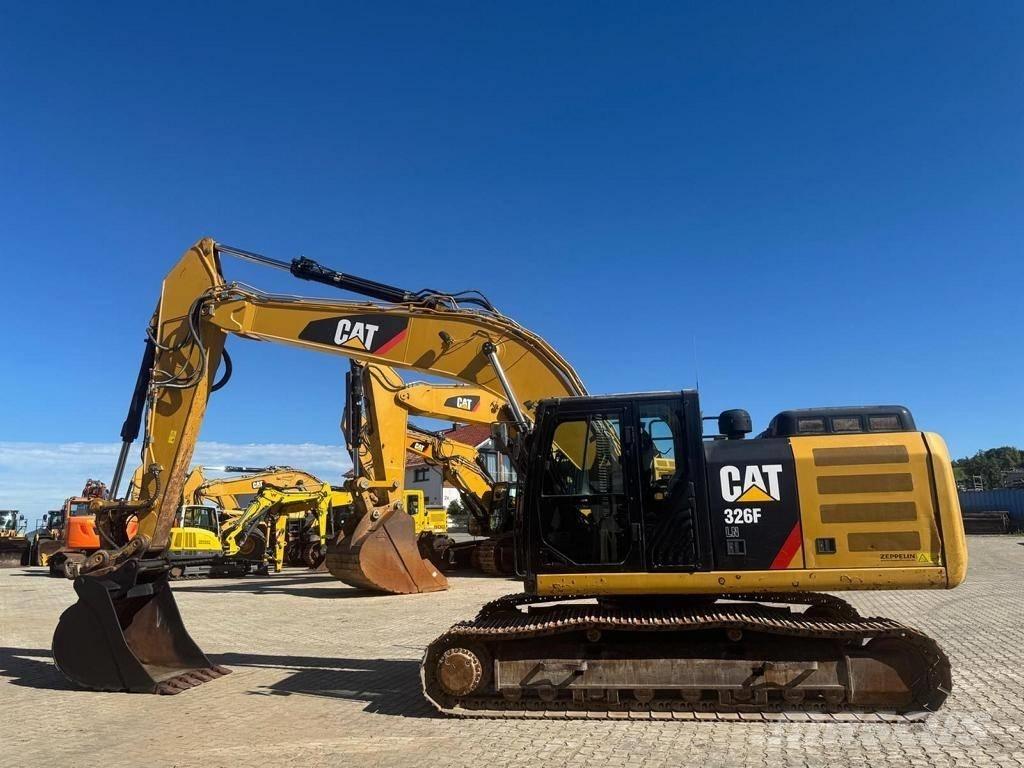 CAT 326 F LN Telakaivukoneet