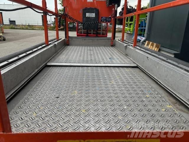 JLG 2646 ES Saksilavat