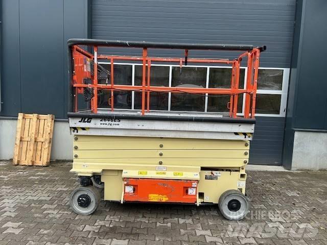 JLG 2646 ES Saksilavat
