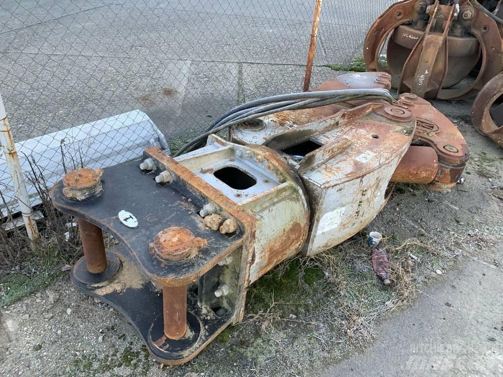 Hammer FR26 Porat