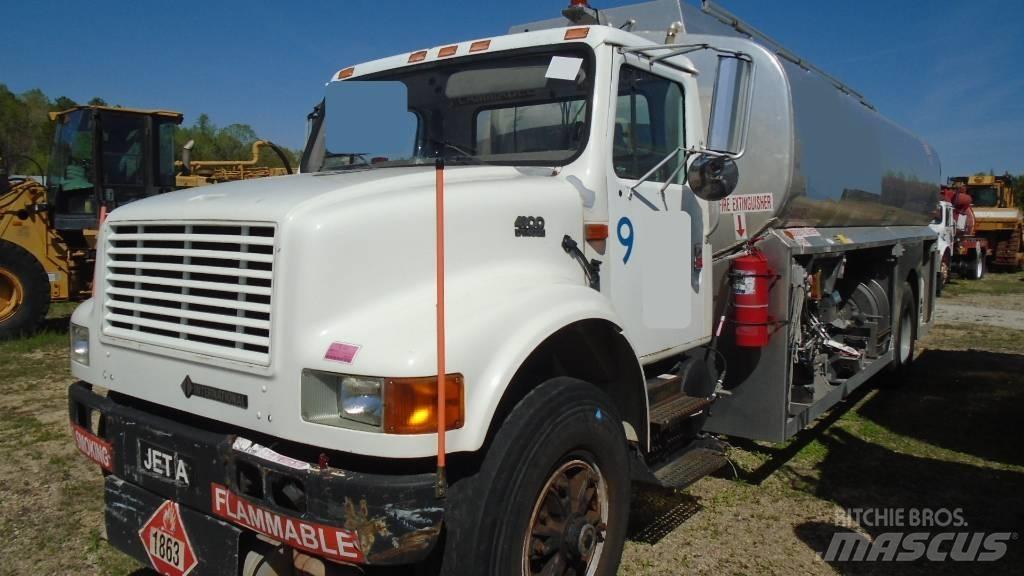 International 4900 Säiliöautot