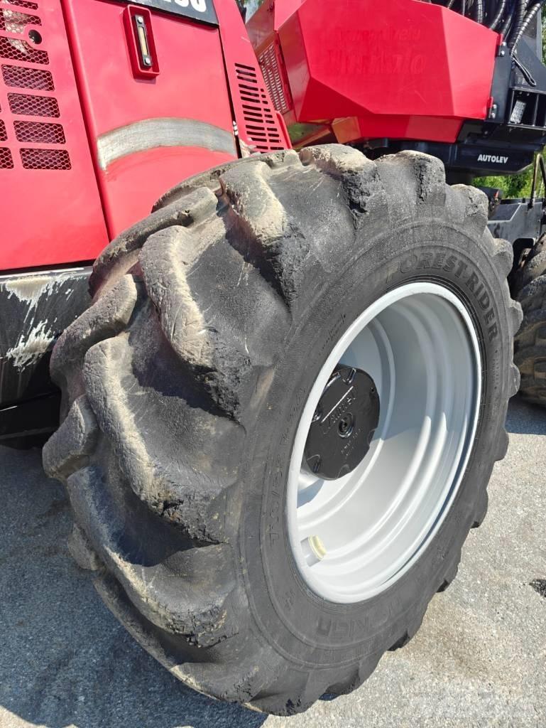 Komatsu 911.4 Harvesterit