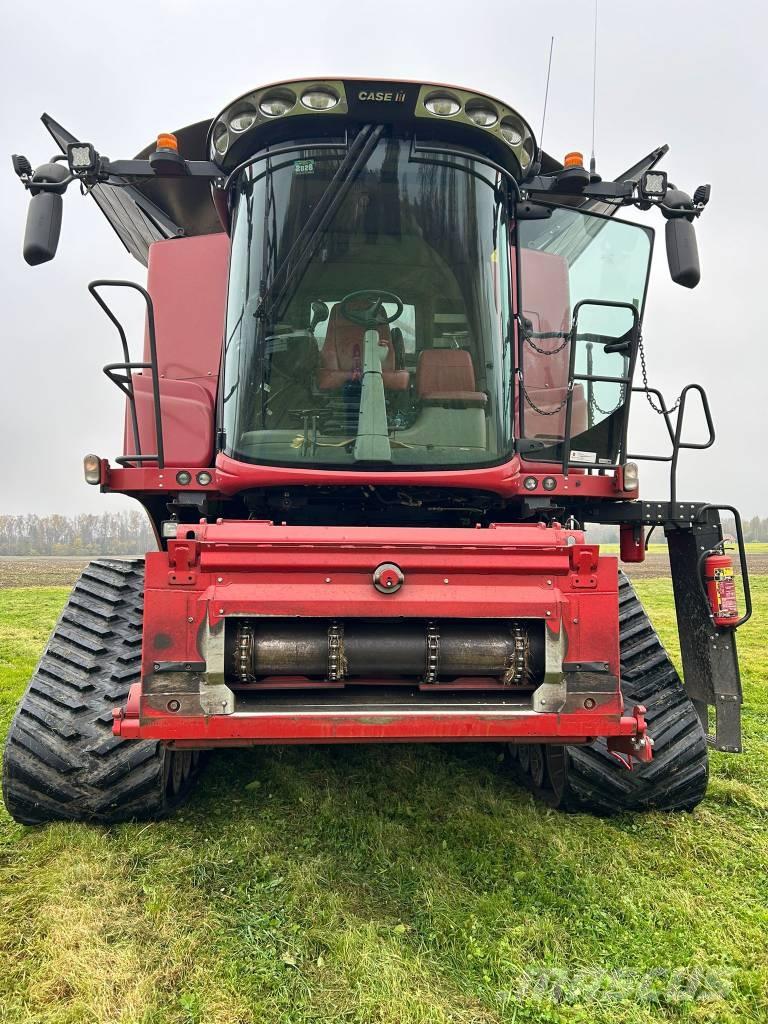 Case IH 8250 Leikkuupuimurit