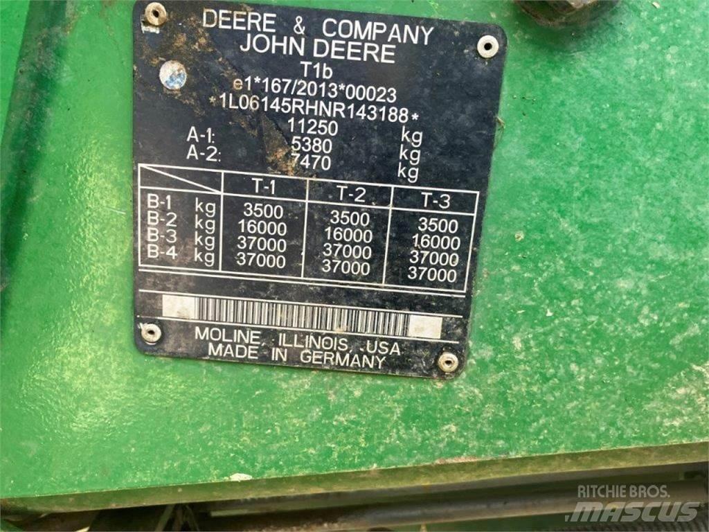 John Deere 6145R Traktorit