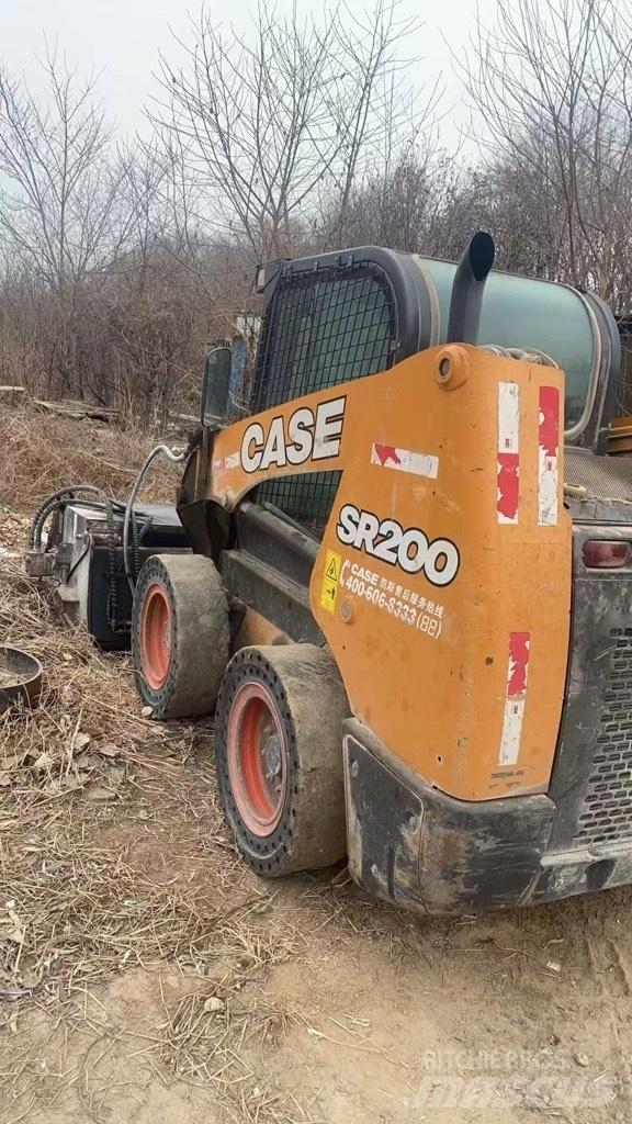 CASE SR 200 Liukuohjatut kuormaajat