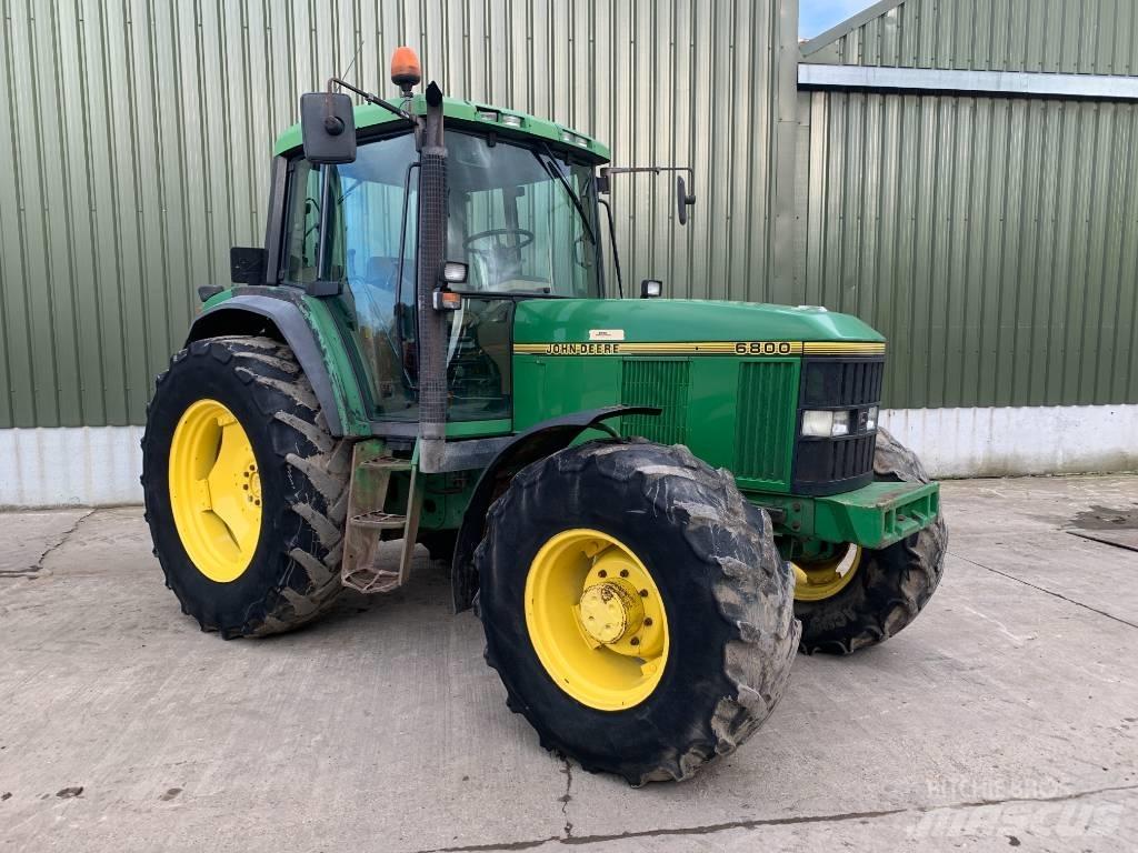 John Deere 6800 Traktorit