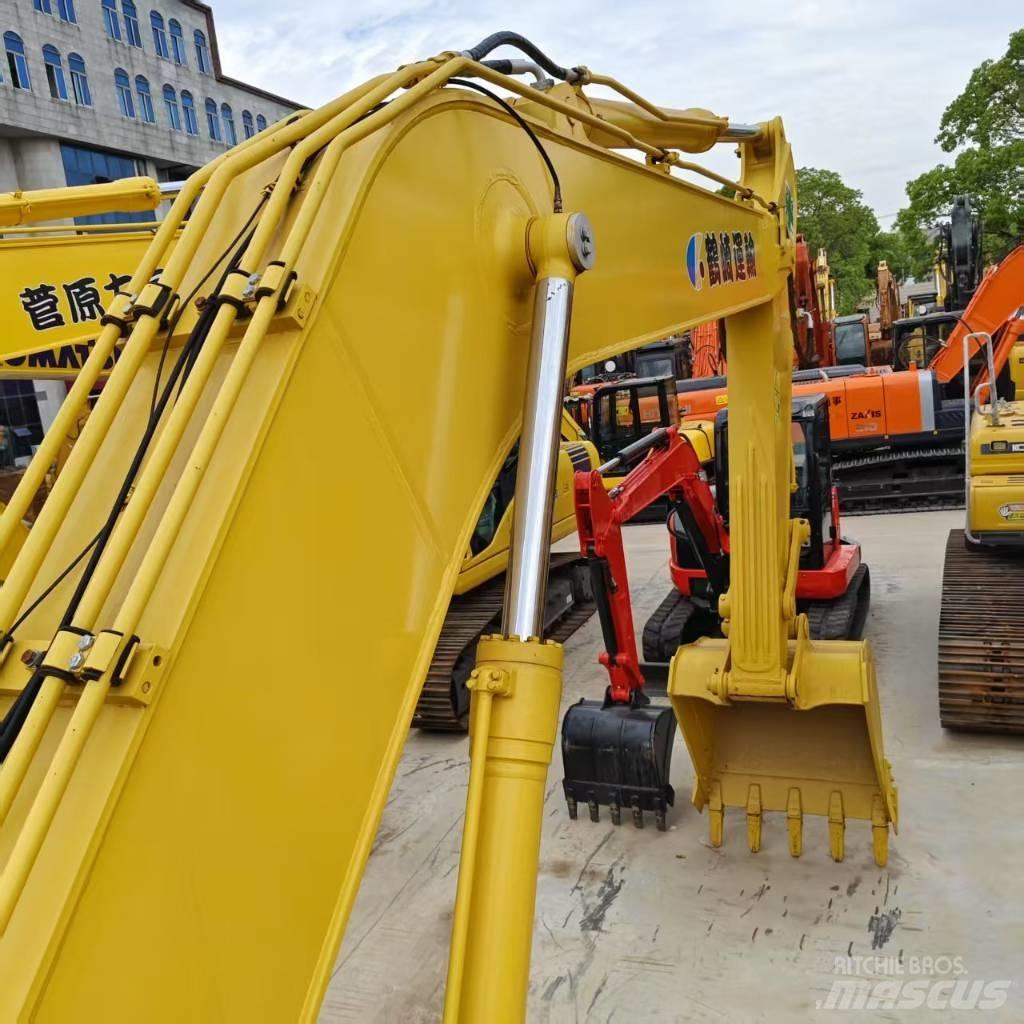 Komatsu PC 220-8 Telakaivukoneet