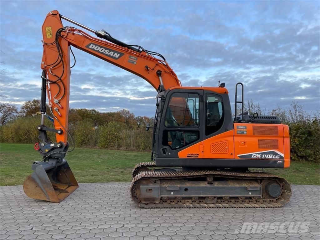 Doosan DX140LC-7 Telakaivukoneet