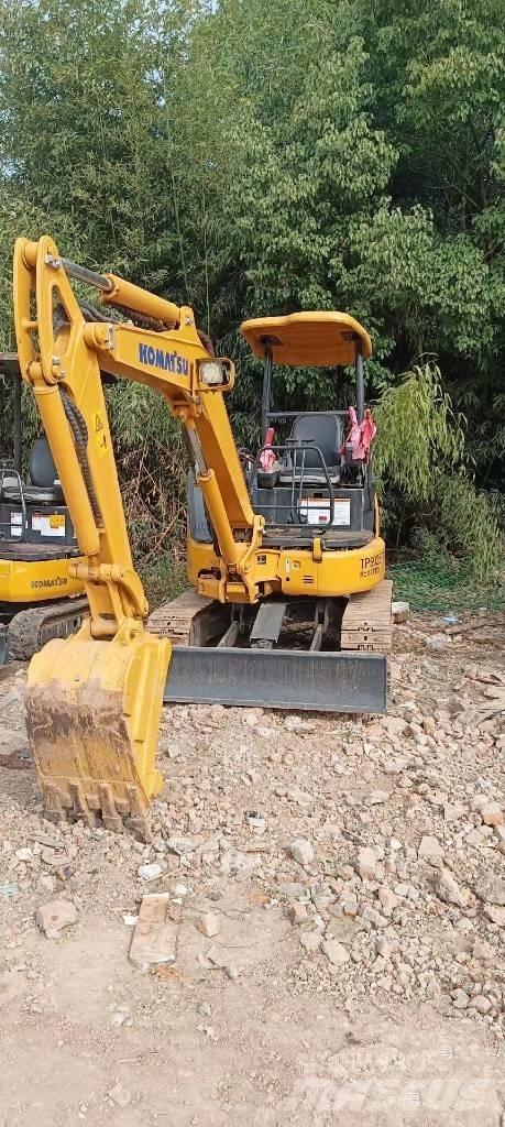 Komatsu PC35 Minikaivukoneet < 7t