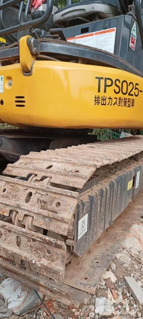 Komatsu PC35 Minikaivukoneet < 7t