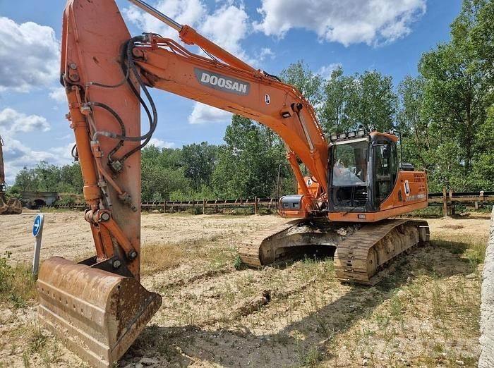 Doosan DX255 LC-3 Erikoiskaivinkoneet