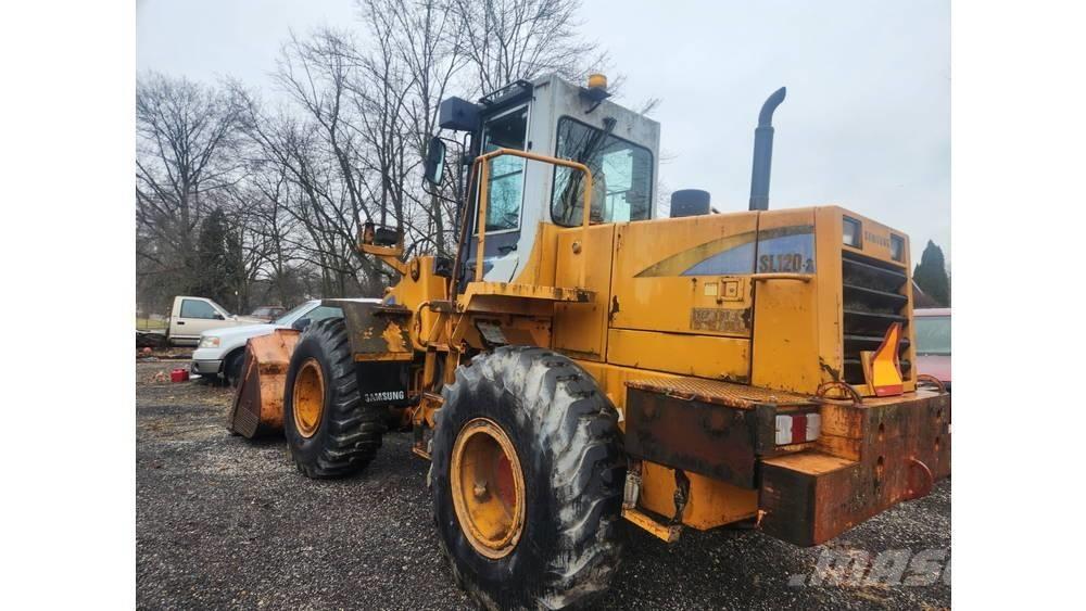 Samsung SL 120-2 Pyöräkuormaajat