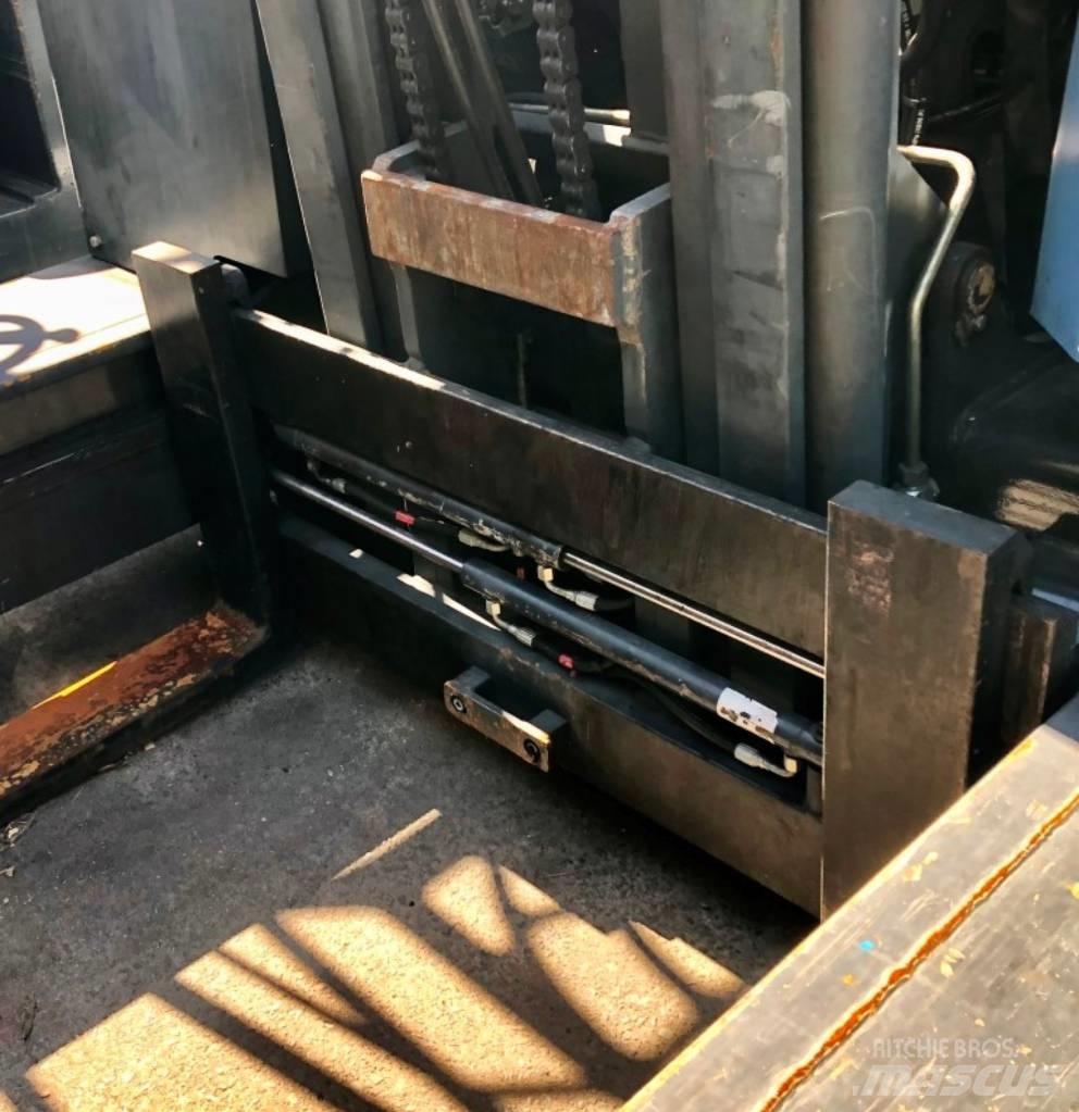 Combilift C4000 Kylkitrukit