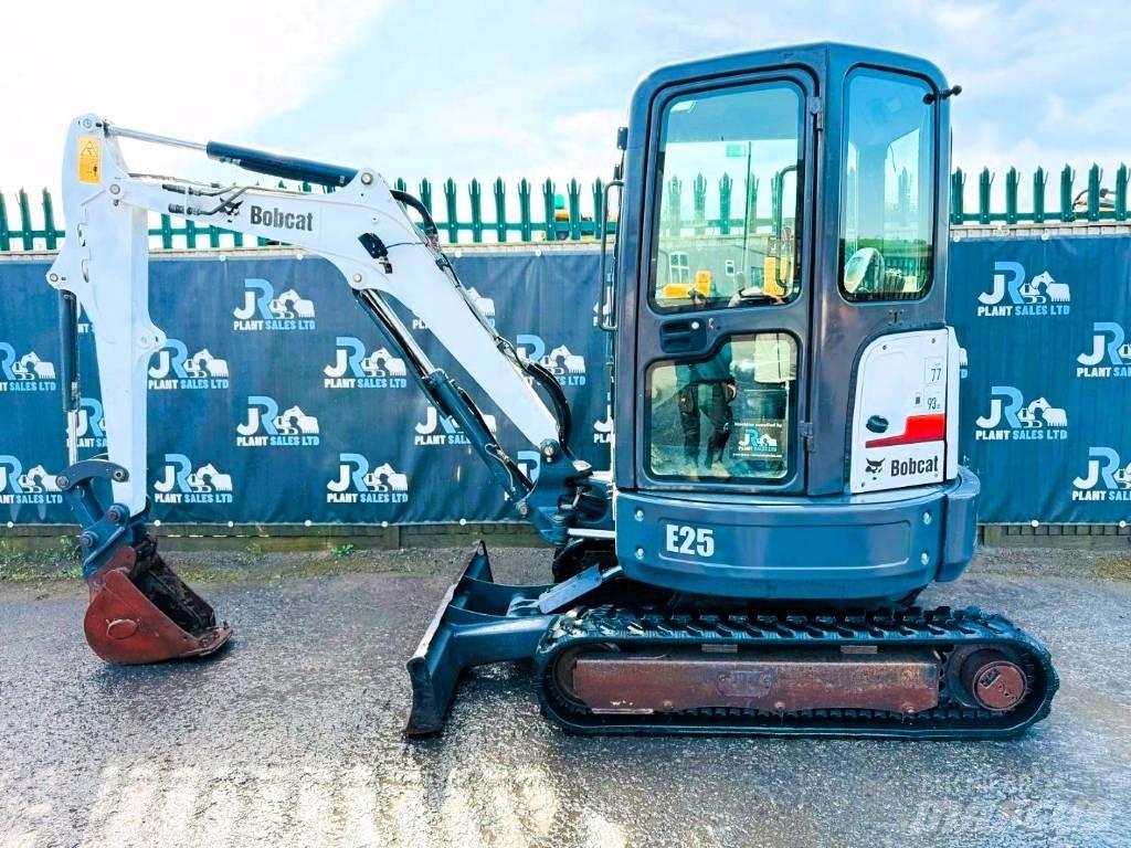 Bobcat E 25 Minikaivukoneet < 7t