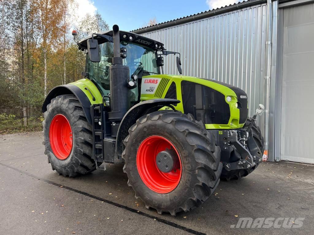 CLAAS Axion 920 Traktorit