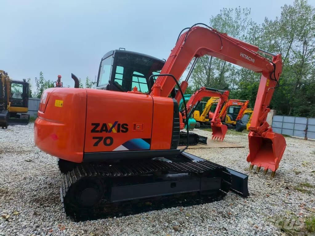 Hitachi ZX 70 Minikaivukoneet < 7t