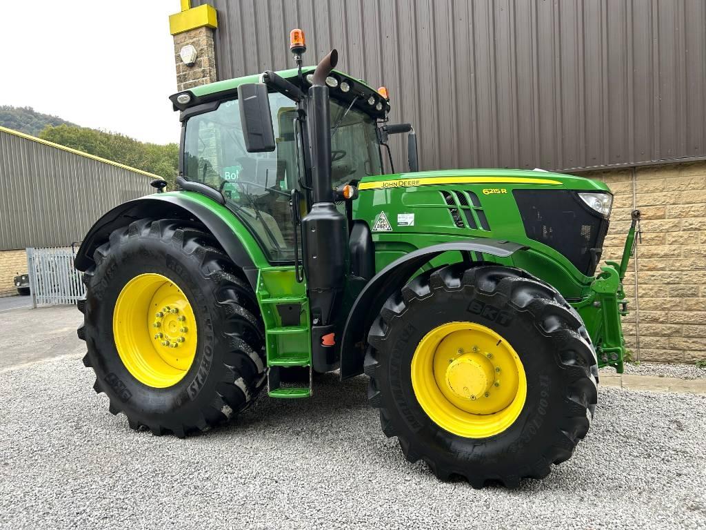 John Deere 6215R Traktorit