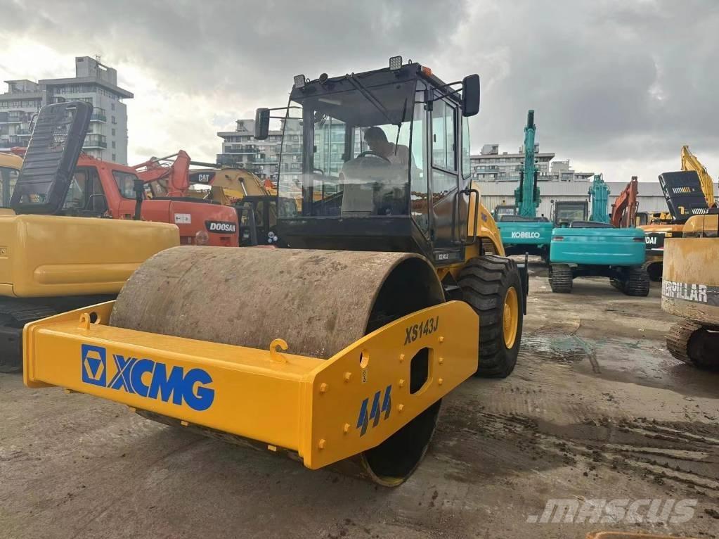 XCMG XS 143 J Yksivalssijyrät