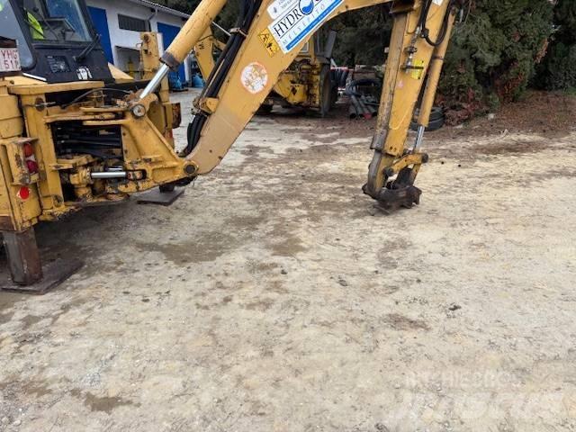 CAT 428 B Kaivurikuormaajat