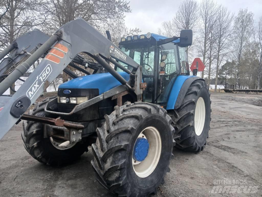 New Holland 8360 RC Traktorit